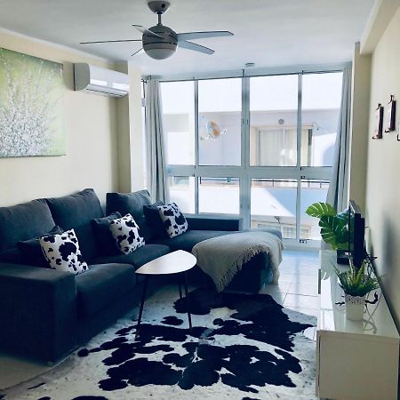 Beautiful Modern Apartment 100M From The Sea Fuengirola Bagian luar foto